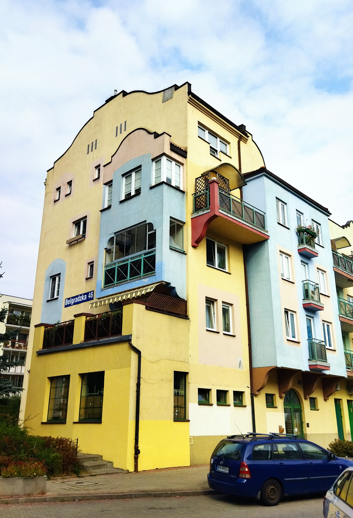 Zdjęcie architektury budynku Budynek mieszkalno-usługowy